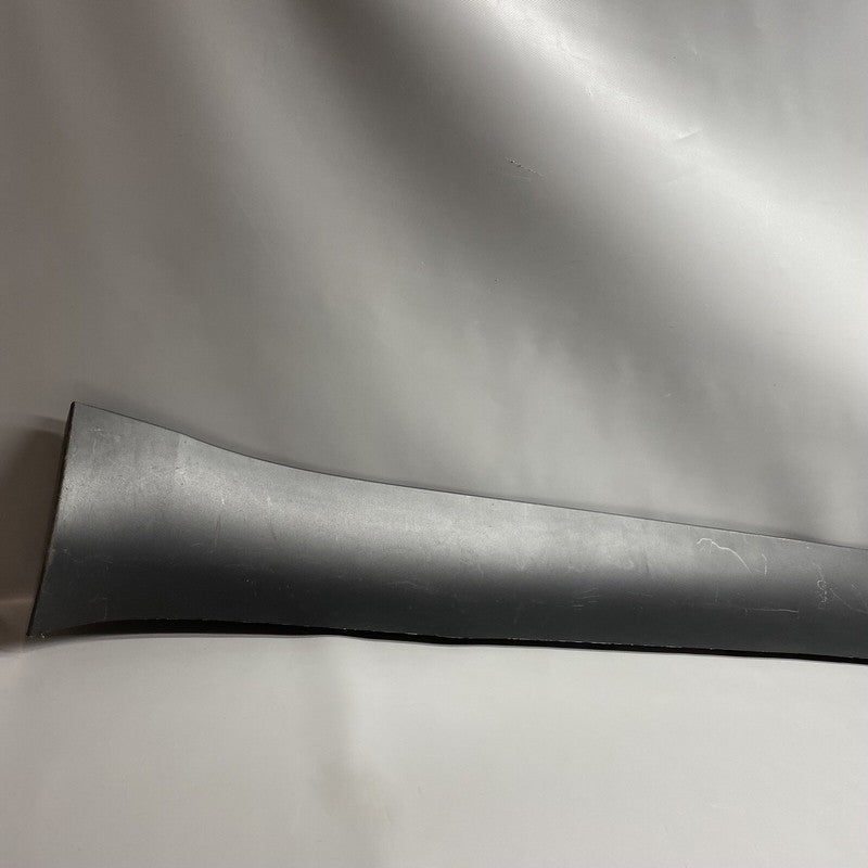 1497744-00-B TESLA MODEL Y ROCKER MOLDING RIGHT PASSENGER 2020 2021 2022 2023 1497744-00-B