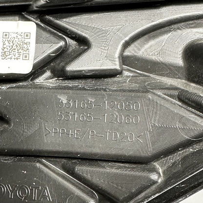 53165-12050 TOYOTA COROLLA GRILLE FRONT LOWER BUMPER BLACK 53165-12050