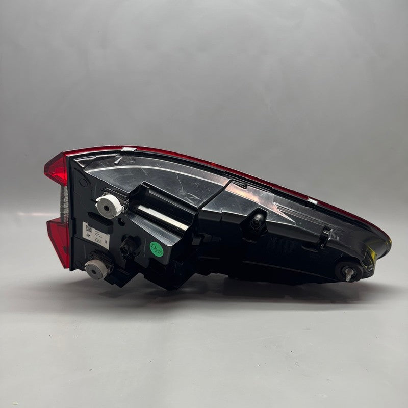 BMW X5 TAIL LIGHT LEFT DRIVER X5M 2019 2020 2021 2022 2023 OEM 3744226