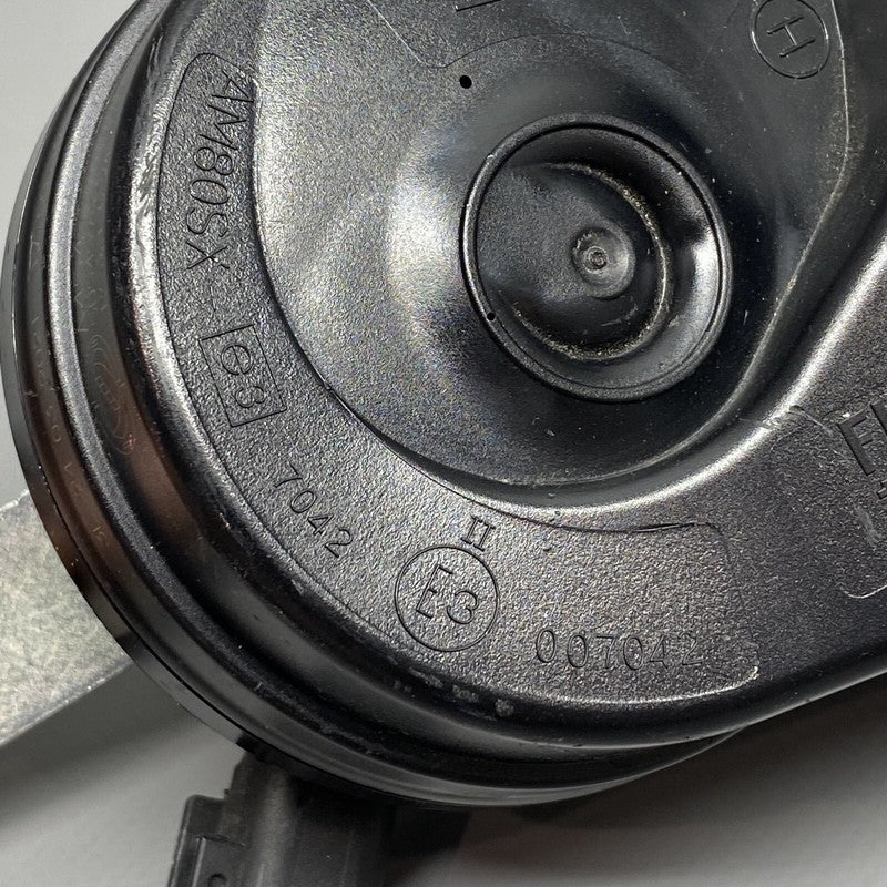 50545933 ALFA ROMEO STELVIO RIGHT HIGH NOTE SIGNAL 50545933 2018 2019 202O OEM