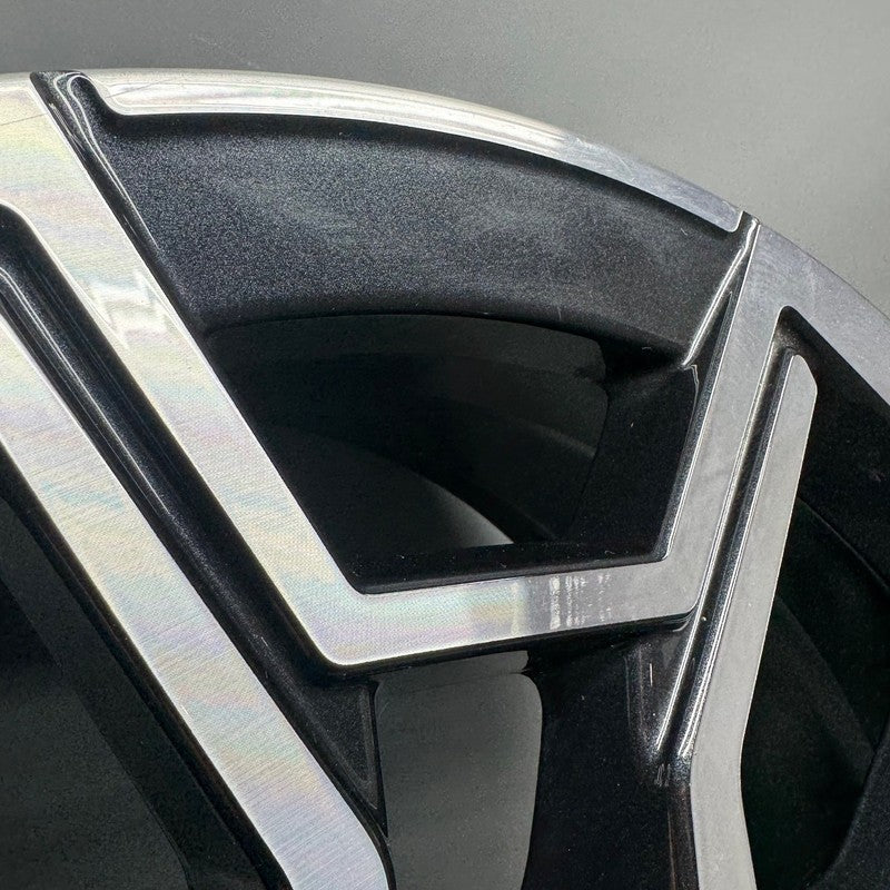 BMW X1 WHEEL RIM 19 INCH X2 2024 2025 2026 OEM 6898041