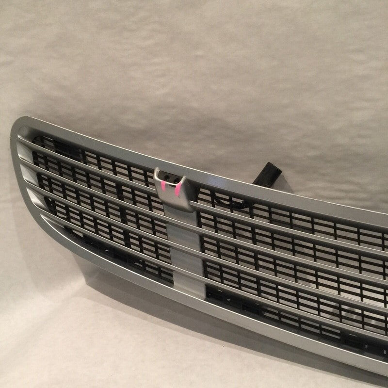 2208800225 MERCEDES BENZ S430 HOOD VENT GRILLE TRIM 2000 2001 2002 2003 2004 2005 2006 OEM