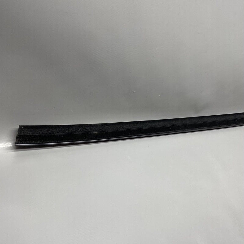 1038394-00-A TESLA MODEL S DOOR WINDOW MOLDING RIGHT REAR 2012-2020 OEM 1038394-00-A