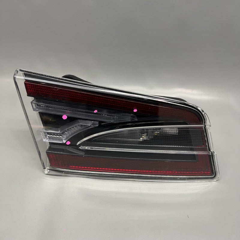 6005922-00-E TESLA MODEL S TAIL LIGHT INNER LEFT DRIVER 2012 2013 2014 2015 OEM 6005922-00-E