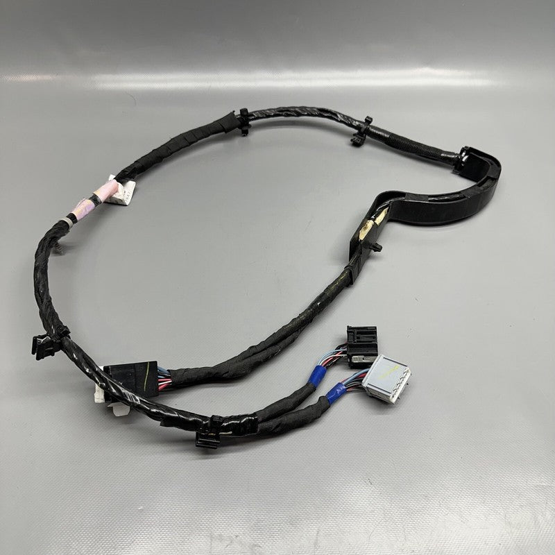 1063405-90-F TESLA MODEL X WIRE HARNESS STRUT LEFT REAR 2016 17 18 19 2020 OEM 1063405-90-F 