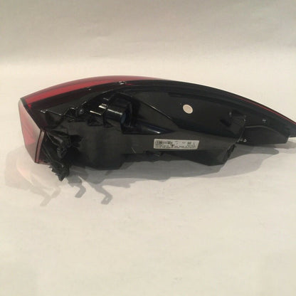 7P5945207R PORSCHE CAYENNE TAIL LIGHT LEFT DRIVER 2015 2016 2017 LED OEM