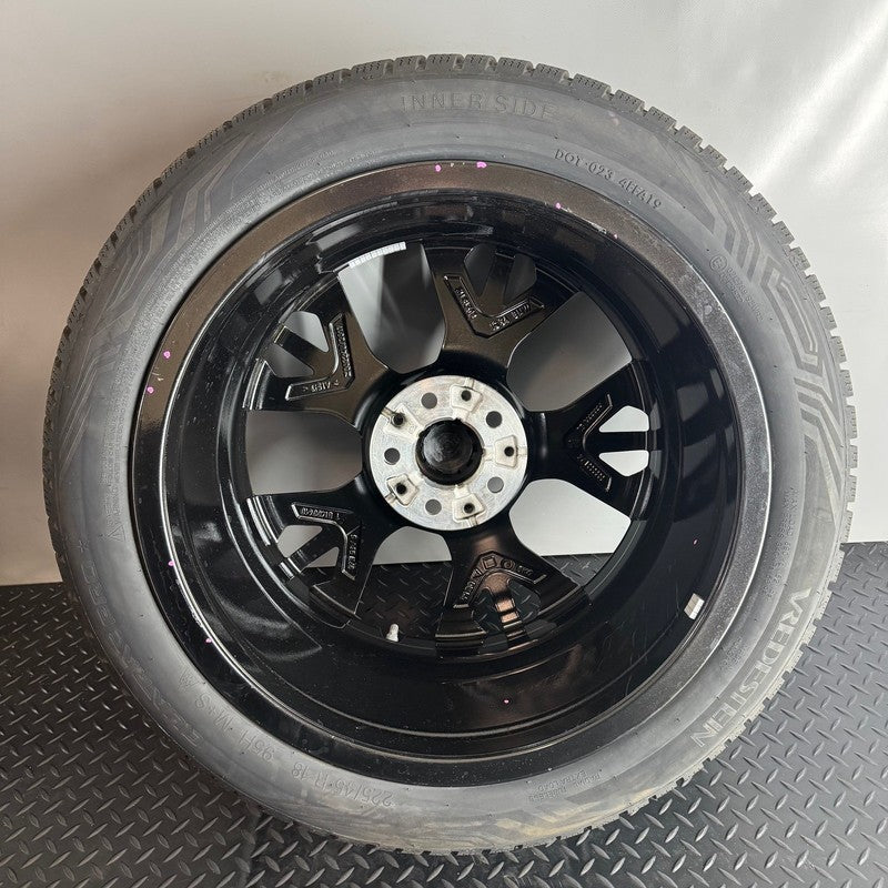 BMW 120 HATCHBACK 220 WHEEL RIM 18 INCH 2024 2025 OEM 5A35E68