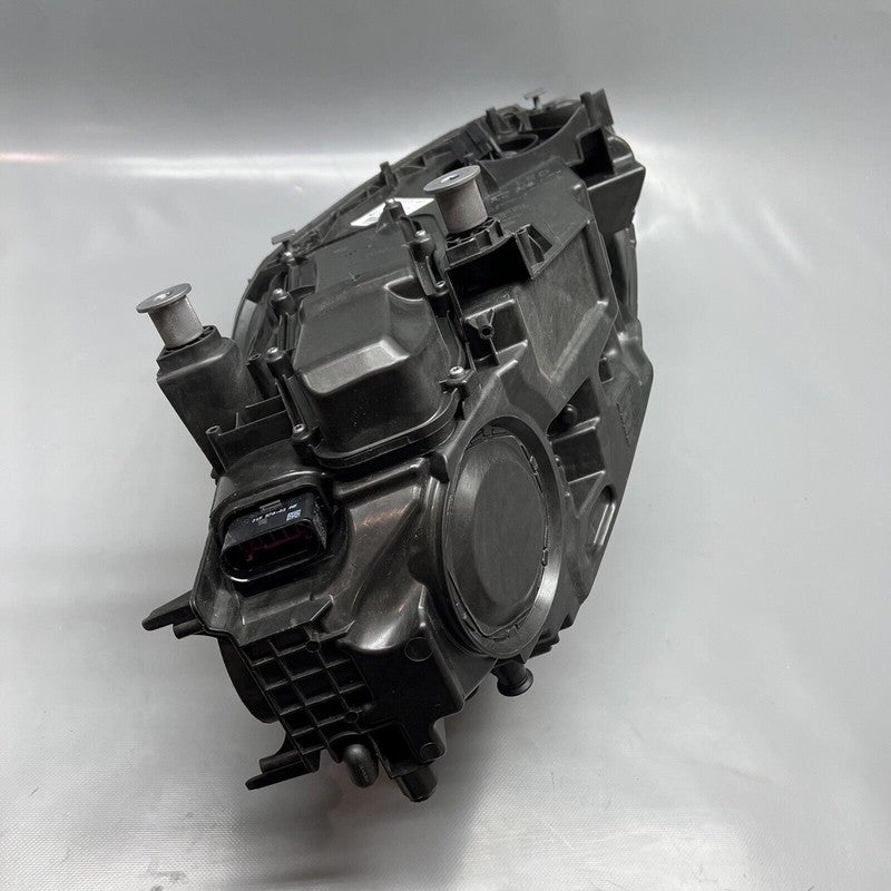 PORSCHE CAYENNE GTS HEADLIGHT RIGHT PASSENGER 2019 2020 2021 2022 OEM 