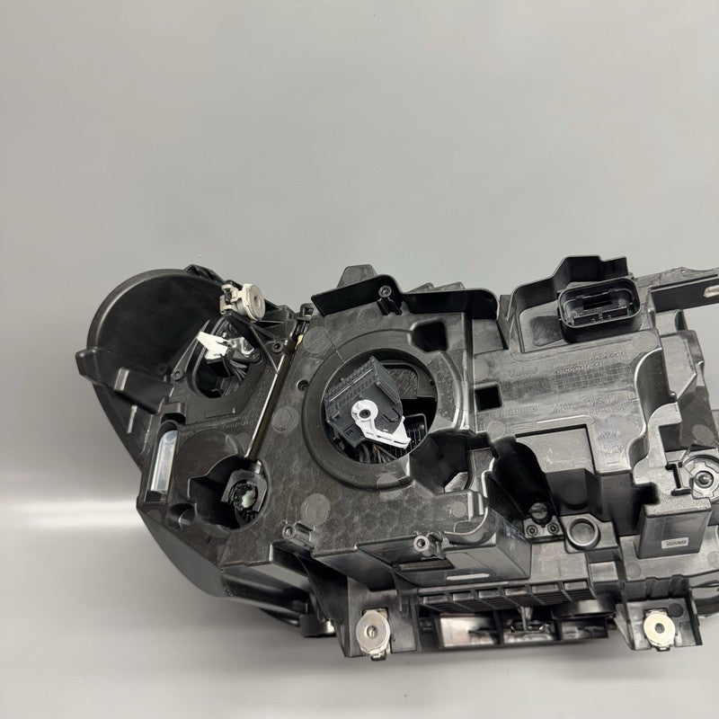 63115A01175 BMW X1 HEADLIGHT LEFT DRIVER 2020 2021 2022 LED 63115A01175 OEM