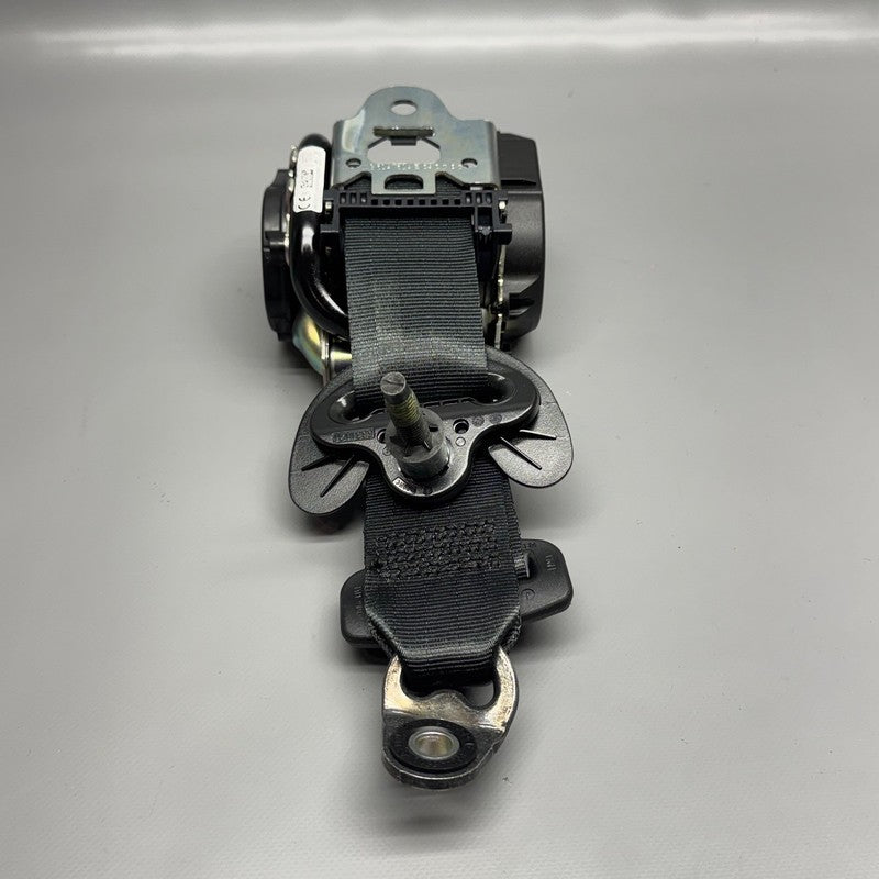 VOLVO S60 SEAT BELT RIGHT REAR 2019 2020 2021 2022 2023 2024 2025 OEM 