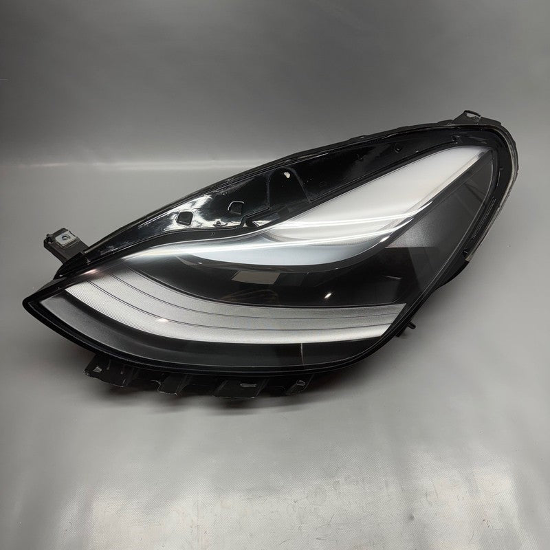 TESLA MDOEL 3 Y HEADLIGHT LEFT DRIVER 2021 2022 2023 LED OEM 1514952-0
