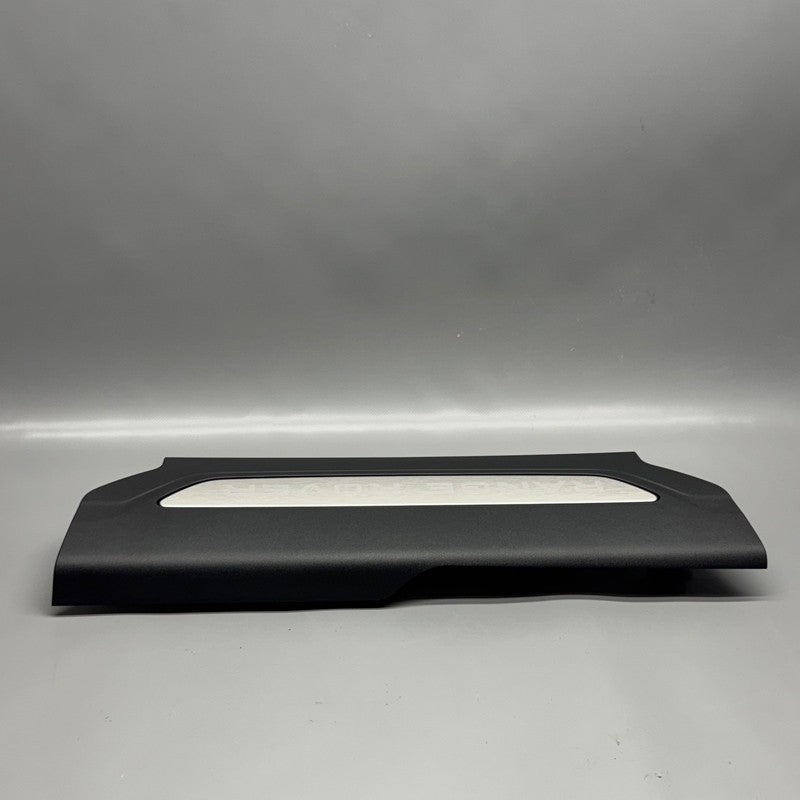 RANGE ROVER VELAR DOOR SCUFF RIGHT FRONT 2018-2020 2021 2022 OEM HK83-
