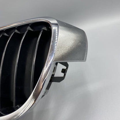 51137255411 BMW 328 GRILLE LEFT SIDE F30 BASE 51137255411 OEM 2012 2013 2014 2015