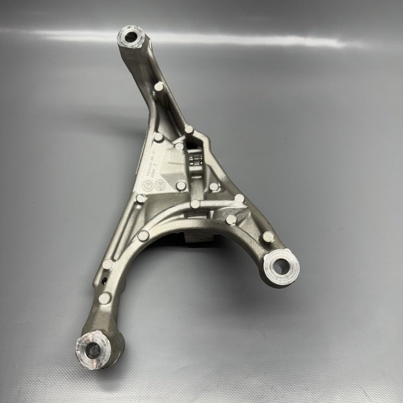 1134684-00-C TESLA MODEL X ENGINE MOUNT BRACKET LEFR FRONT 2021 2022 2023 OEM 1134684-00-C