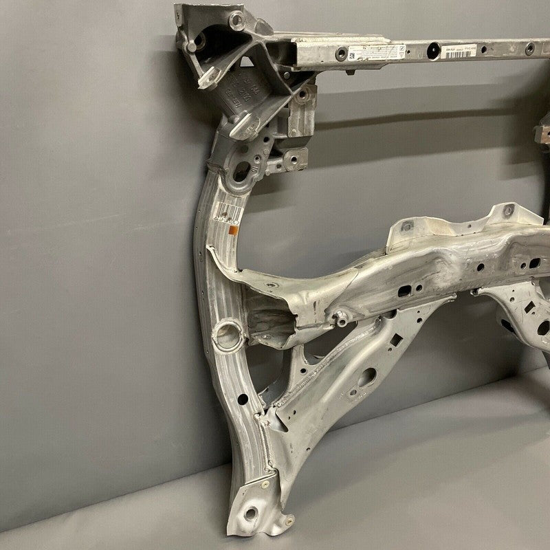 6796692 BMW 528 CROSSMEMBER FRONT AXLE SUPPORT 650 750 2011 2012 2013 2014 2015 OEM