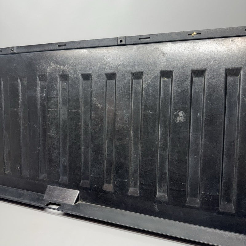 1812373-00-D TESLA CYBERTRUCK TAILGATE INNER TRIM 2024 2025 OEM 1812373-00-D