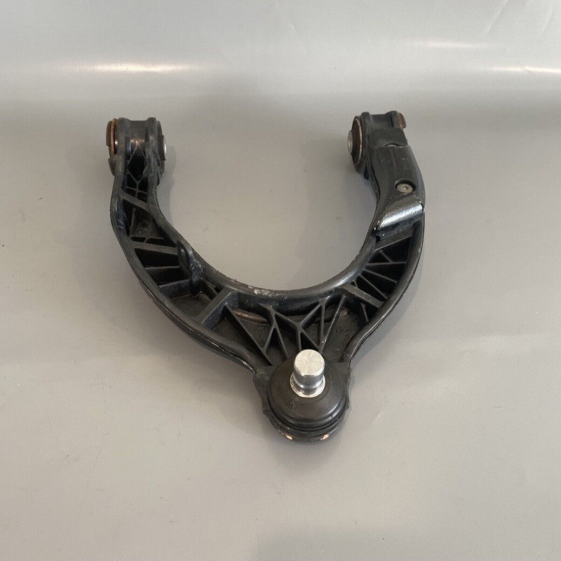 1044321-00-F TESLA MODEL 3 UPPER CONTROL ARM RIGHT FRONT RWD 2017 2018 2019 2020 OEM