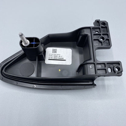 1022421-00-C TESLA MODEL S CHARGE DOOR REFLACTOR LIGHT RIGHT 2016 2017 2018 2019 2020 OEM
