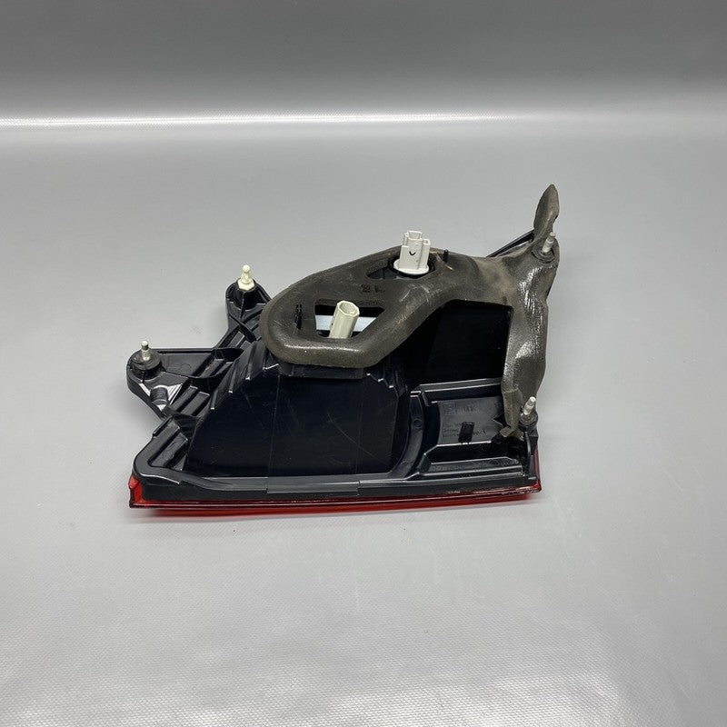 SUBARU OUTBACK WAGON TAIL LIGHT INNER LEFT 2010 2011 2012 2013 2014 OE