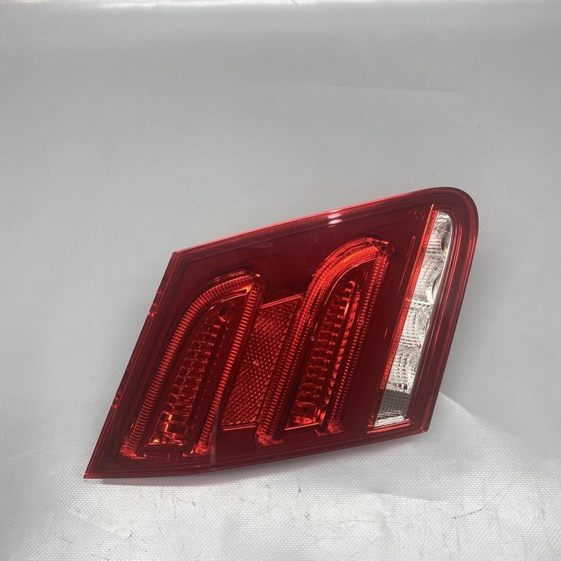 MERCEDES BENZ E350 TAIL LIGHT LEFT INNER A2129062757 2014 2015 2016 OE