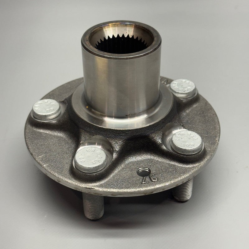 RANGE ROVER VELAR WHEEL HUB REAR 2018 2019 2020 OEM LR090541