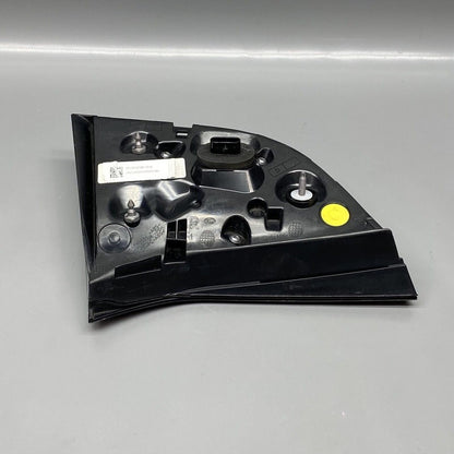 1502089-00-B TESLA MODEL Y TAIL LIGHT TRUNK RIGHT PASSENGER 1502089-00-B 2020 21 22 2023 OEM