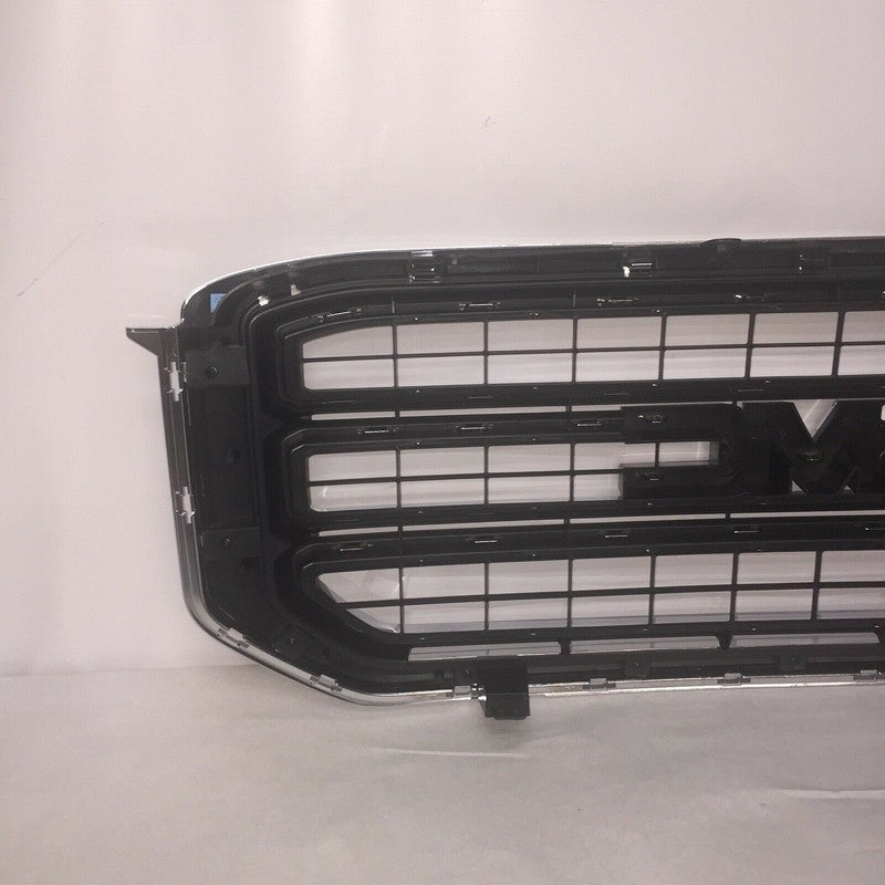 84119634 GMC YUKON XL GRILLE 2015 2016 2017 OEM 84119634