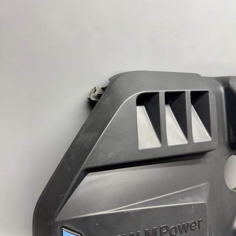 BMW M3 M4 ENGINE COVER 2021 2022 2023 2024 2025 OEM 8095875