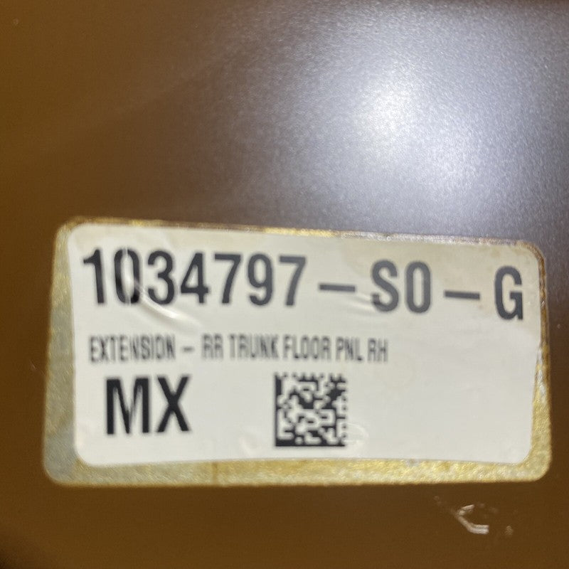 1034797-S0-G TESLA MODEL X TRUNK FLOOR PANEL EXTENSION RIGHT REAR 2016 2017 2018 2019 2020
