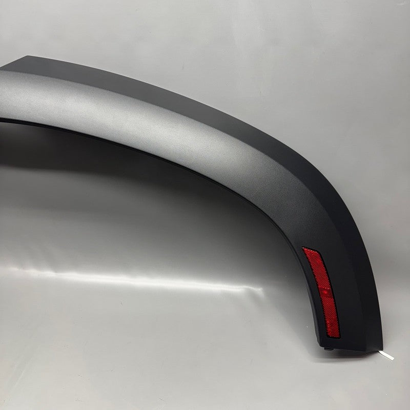 L8BM-290E23-AB LAND ROVER DEFENDER FENDER FLARE LEFT REAR 2020 2021 2022 2023 L8BM-290E23-AB