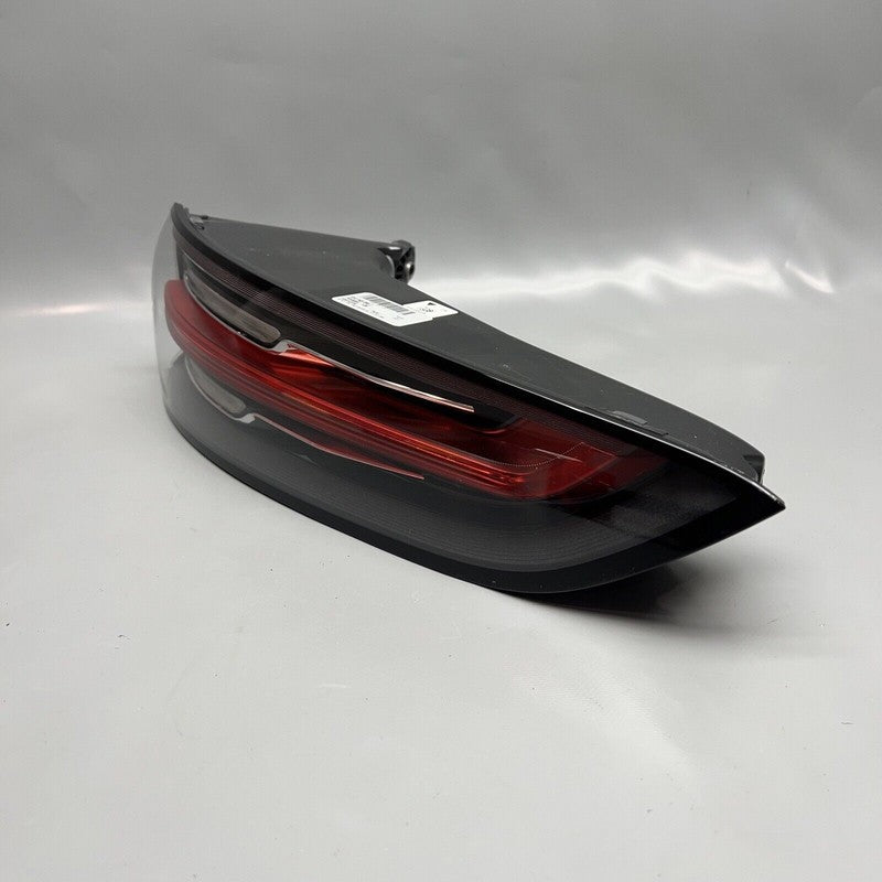 PORSCHE CAYENNE TAIL LIGHT RIGHT PASSENGER 2019 20 21 22 2023 LED OEM 