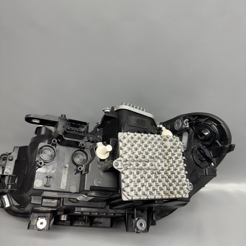 63117193712 BMW X1 HEADLIGHT RIGHT PASSENGER 2016 2017 2018 2019 LED OEM 63117193712
