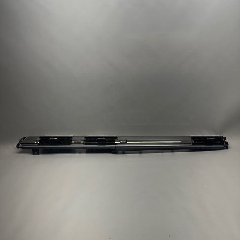 RANGE ROVER SPORT CENTER DASHBOARD AIR VENT GRILLE 2023-2025 OEM M8E2-