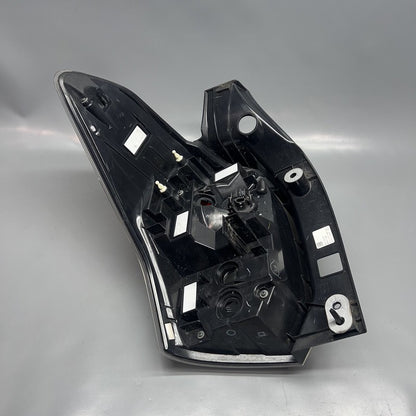 84201-SG140 SUBARU FORESTER TAIL LIGHT RIGHT PASSENGER 2017 2018 OEM 84201-SG140