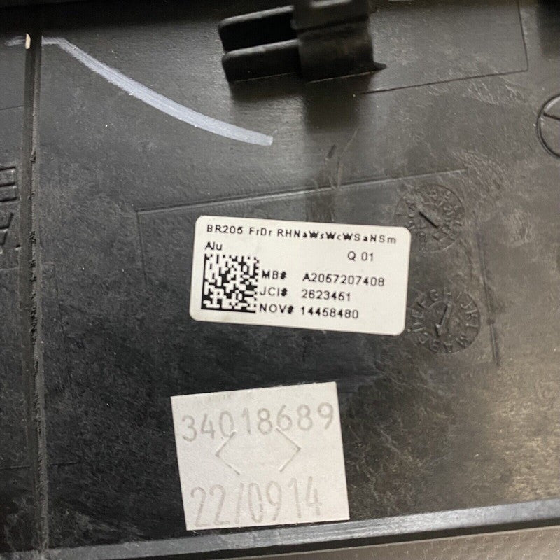 A2057207408 MERCEDES BENZ C300 FRONT RIGHT DOOR MOULDING 2016 2017 OEM A2057207408