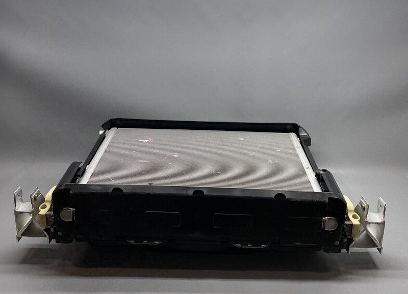 17427953400 BMW 740 COMPLETE RADIATOR 17427953400 2016 2017 2018 2019 600 WATT OEM