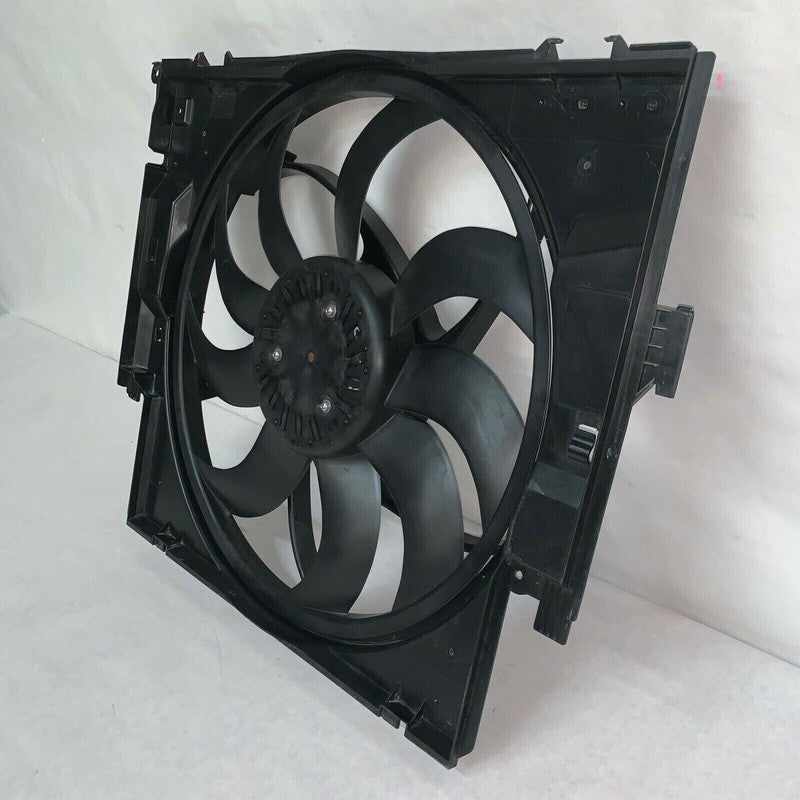 7640511 BMW 328 F30 RADIATOR COOLING FAN SEDAN 2012 2013 2014 2015 2016 OEM
