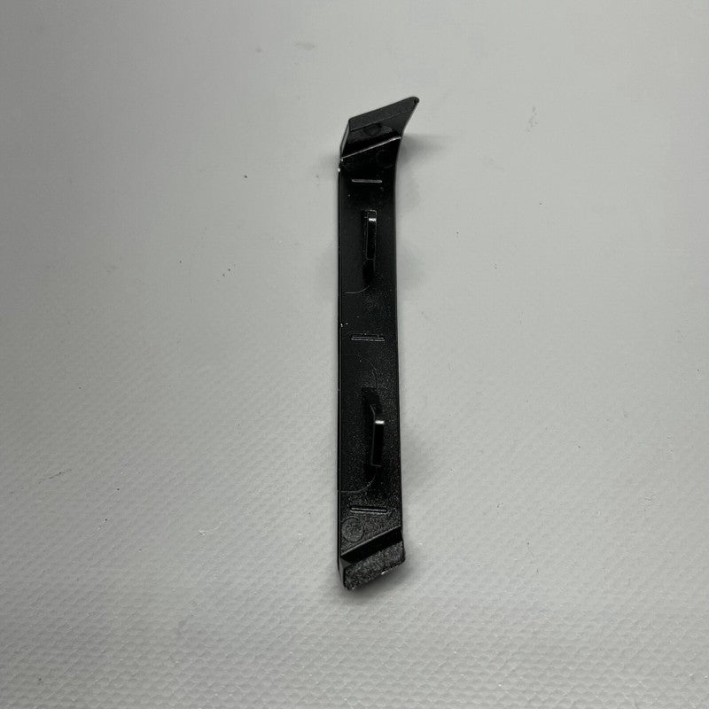 670098797 MASERATI GHIBLI FRONT BUMPER PLATE BRACKET 2014 2015 2016 2017 OEM 670098797