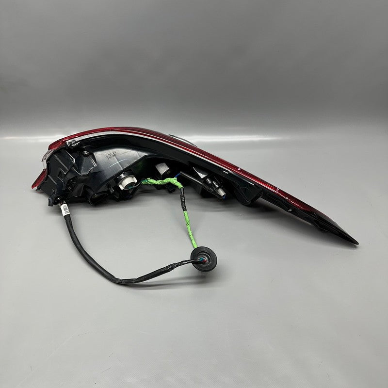 TOYOTA CAMRY TAIL LIGHT LEFT DRIVER 2021 2022 2023 HALOGEN OEM