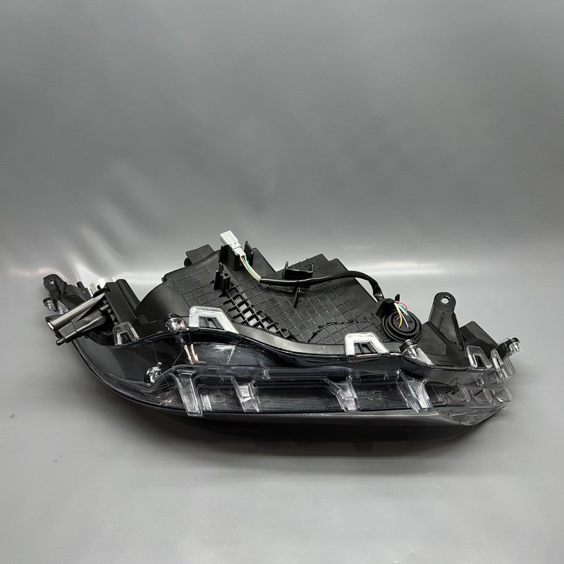 RAV 4 TOYOTA RAV 4 HEADLIGHT LEFT DRIVER 2022 2023 2024 PROJECTOR OEM