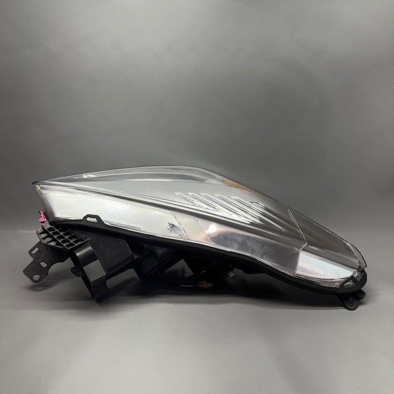FORD ESCAPE HEADLIGHT RIGHT PASSENGER 2017 2018 2019 OEM GJ54-13W029-B
