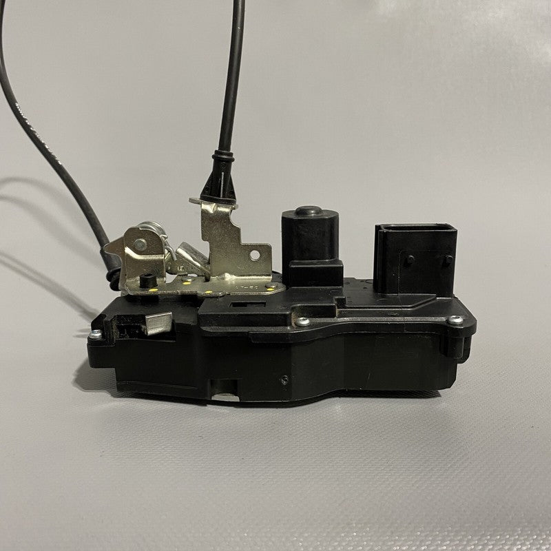 6008913-00-C TESLA MODEL S LEFT FRONT DOOR LOCK LATCH 2012 2013 2014 2015 2016 OEM