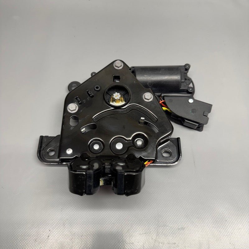 1500604-00-B TESLA MODEL 3 Y LIFTGSTE CINCH LATCH 2017 2018 2019 2020 2021 2022 2023 OEM