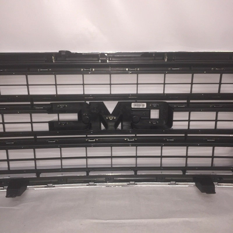 84119634 GMC YUKON XL GRILLE 2015 2016 2017 OEM 84119634