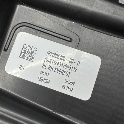 1806405-00-D TESLA CYBERTRUCK HEADLIGHT RIGHT PASSENGER 2024 2025 OEM 1806405-00-D