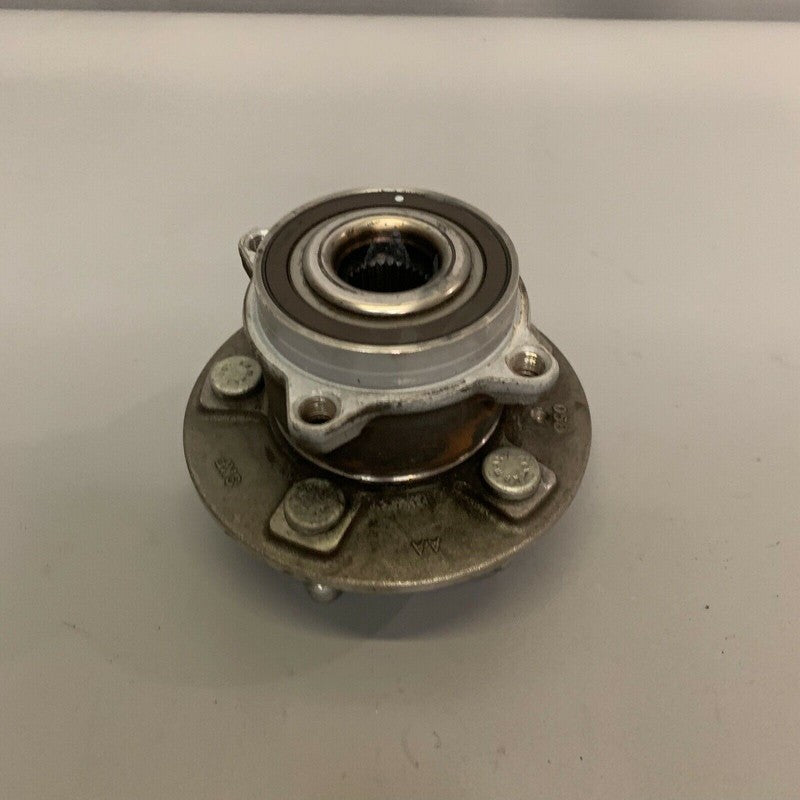 TESLA MODEL X LEFT REAR WHEEL HUB 2016 2017 2018 2019 OEM