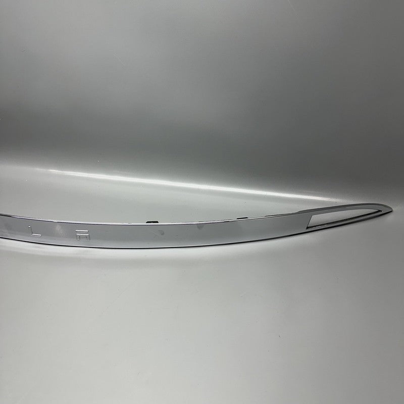 1008856-00-C TESLA MODEL S GATE CHROME LIFTGATE APPLIQUE 2012 2013 2014 2015 OEM 1008856-00-C