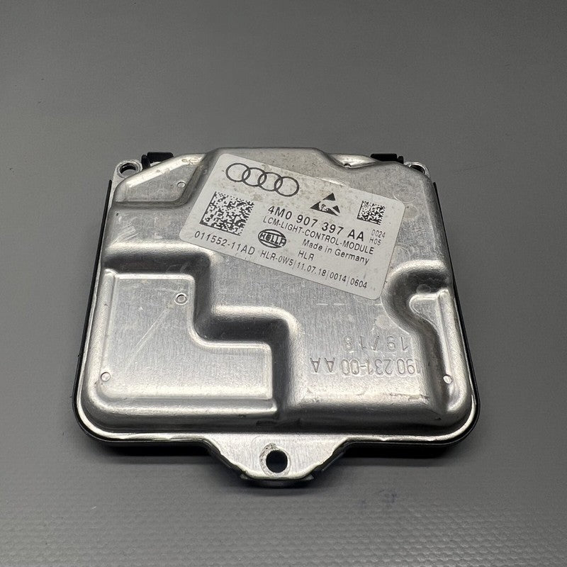 4M0907397 AUDI A4 A5 HEADLIGHT MODULE 2017 2018 2019 OEM 4M0907397