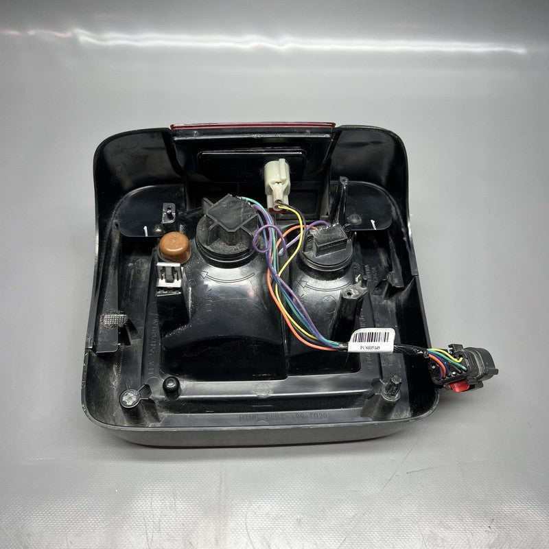 JEEP WRANGLER TAIL LIGHT LEFT DRIVER 2018 2019 2020 2021 2022 OEM 