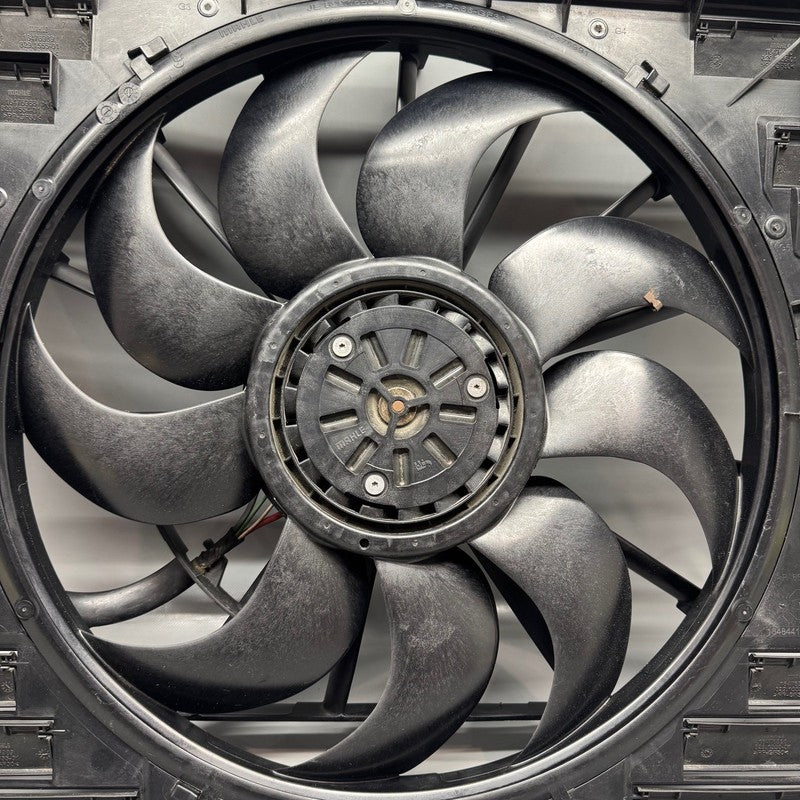 8677740 BMW 740 RADIATOR FAN 530 540  2016 2017 2018 2019 OEM 8677740